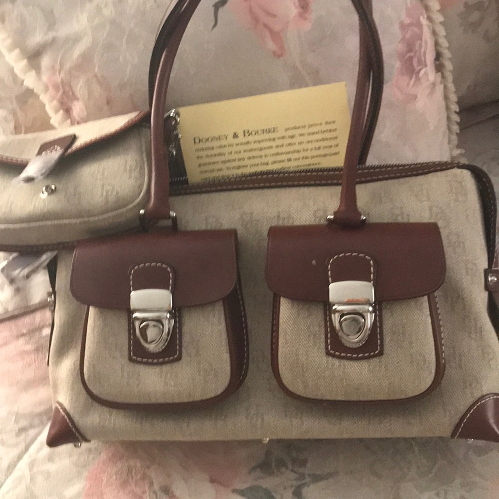 Dooney&Bourke Bag